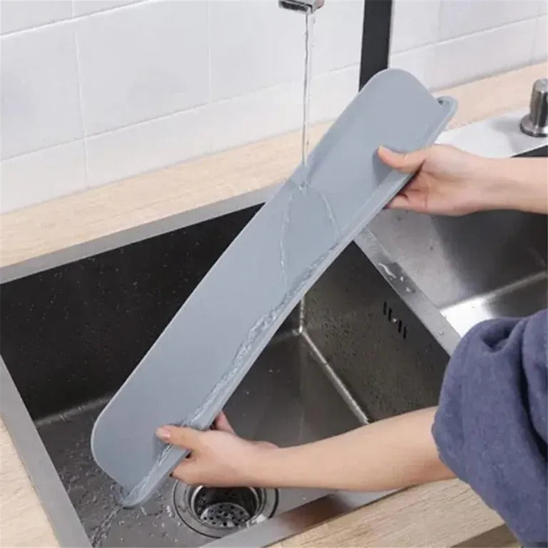 Silicone Sink Splash Guard – Mess-Free Kitchen Protector